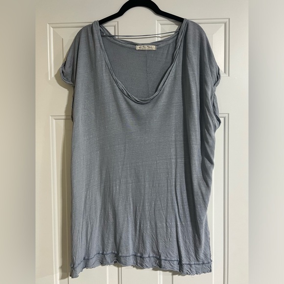 Free People Top - Picture 1 of 4